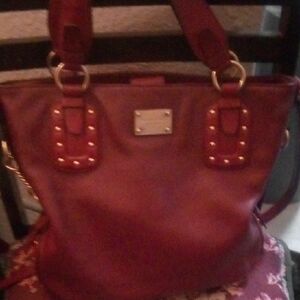 Chic Burgundy Women's Tote Bag